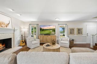 Luxury Farm House with Game room & Outdoor Retreat - 3