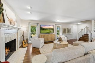 Luxury Farm House with Game room & Outdoor Retreat - 2
