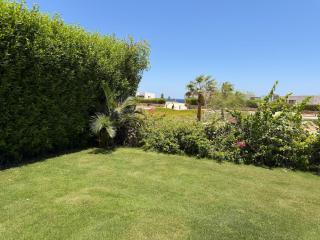 Luxury 3BR Sea View Villa Reeftown Soma Bay - 9