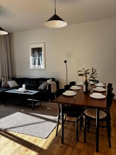 3BR Scandinavian Villa 25 Min to Stockholm - 0