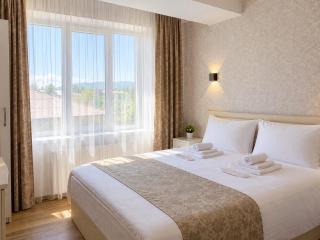 Hotel Sharl - 4