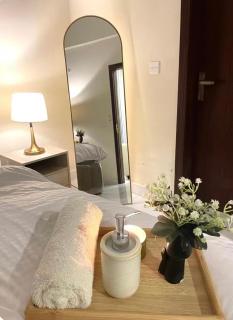 2 BEDROOM APARTMENT FOR FAMILIES IN E-11 islamabad - 2