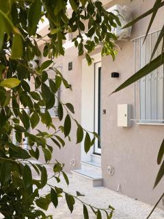 The Oasis luxury apartment in Athens - 4
