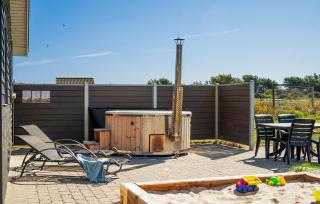 Gorgeous Home In Løkken With Sauna - 3