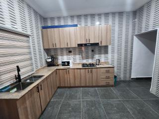 The Reignvella Apartment - 2