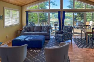 Fish, Hike & Hunt: Lakeside Newaygo Cottage - 8