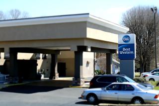 Best Western Albemarle Inn - 1