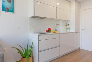 Nordic Style Top Apartment: Sea views, terrace and pool - 5