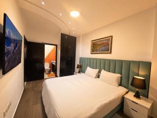 Seaview 3 BDR Apartment in prime location - 1