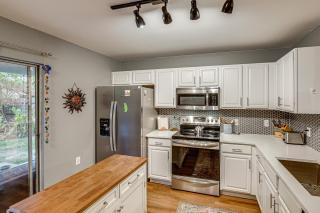Easy Airport Access! Austin Home w/ Patio - 2