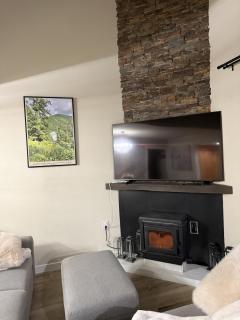 Cozy Mountain Retreat - 9