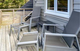 4 Bedroom Beautiful Home In Svortevik - 2