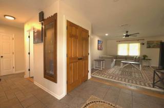 Pet Friendly Home with Private Pool Home Gym Ping Pong Table & Wifi - 4