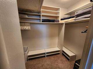 Comfortable 2Br Office Setup - 3