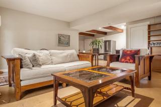 Springbank Acreage Guest Suite Fireplace Heated Floors Mountain Views BBQ - 2