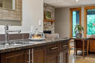 Springbank Acreage Guest Suite Fireplace Heated Floors Mountain Views BBQ - 1