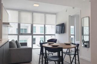 Best Location Downtown Condotel with Pool, Gym & Restaurant - 3