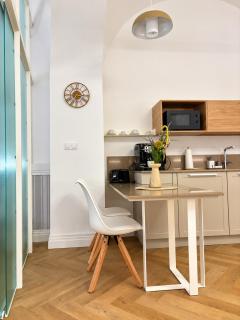 UpperStreet Apartments - 5