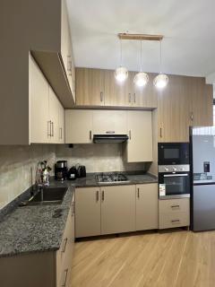 3-bedroom apartment with living room and fully equipped kitchen - 9