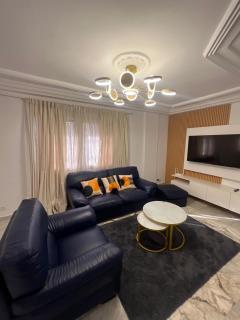 3-bedroom apartment with living room and fully equipped kitchen - 3