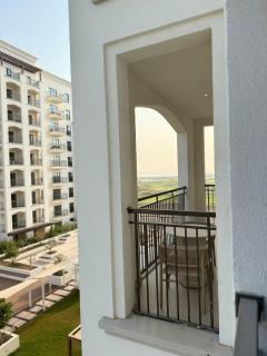 Yas Island Luxury Studio - Infinity Pool and Spa - Yas Golf Collection - 6