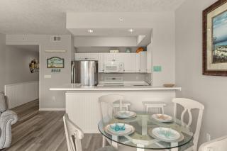 Destin West Gulfside 203 - Ocean Views - Free Beach Service! - 3