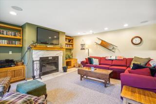 Highridge Condo Unit B12 - 0