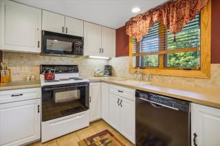Highridge Condo Unit B12 - 5
