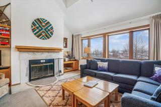 Highridge Condo Unit B20 - 9