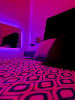 Nude Center Rooms - 1