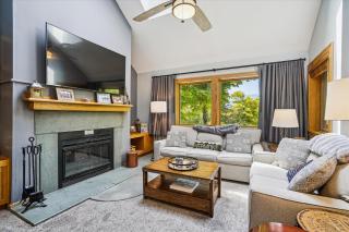 Highridge Condo Unit D19 - Killington - 0