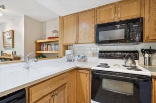 Highridge Condo Unit C1 - 6