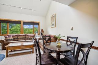 Highridge Condo Unit E7 - 7