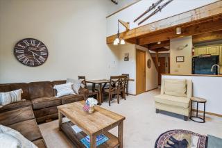 Highridge Condo Unit C7 - 8