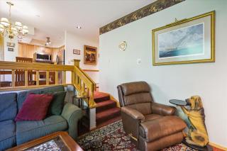 Highridge Condo Unit J6 - 7
