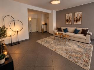 Inviting Apartment with parking and scenic view - 9