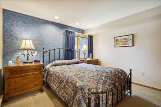 Highridge Condo Unit D14 - 1