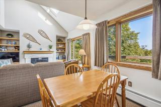 Highridge Condo Unit J3 - 5