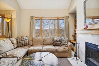 Highridge Condo Unit J5B - 7