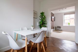 2 Bed city Apartment / patio / walk to DMU - 9