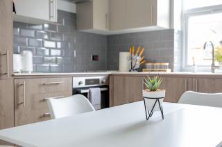 2 Bed city Apartment / patio / walk to DMU - 7