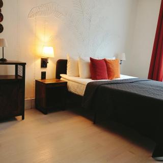 Stylish Riga Center Stay - Free Parking - Walk to Old Town - Riga - 0