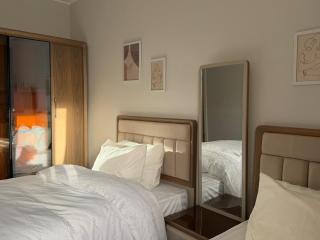October Plaza Luxury Apartment - 1