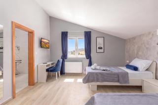 Family Resort Santa Maria II Penthouse - Happy Rentals - 3