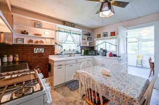 1 Mi to Downtown! Cute Cambridge Getaway - 3