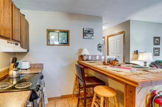 Cozy Angel Fire Condo < Half Mi to Resort! - 5
