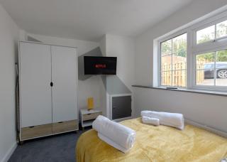 1 Bed apartment / Castle Donington / Parking - 4