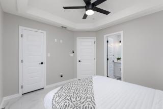 Hummingbird Apt 10 - 3