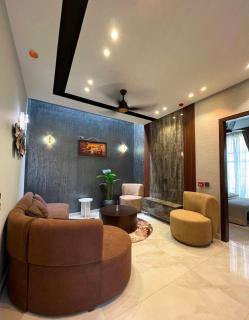 Luxury Furnished 5 Marla Full House Modern Villa - 8