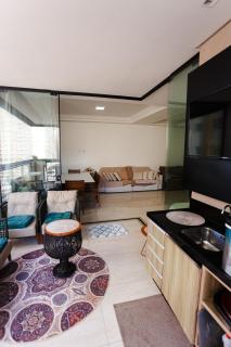 Apartamento Alto Padrão Quadra-Mar em Meia Praia - 2